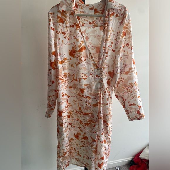 NWOT COS|| Tailored Wrap Dress, Size 6 in Orange and White, Tencel - Picture 3 of 12